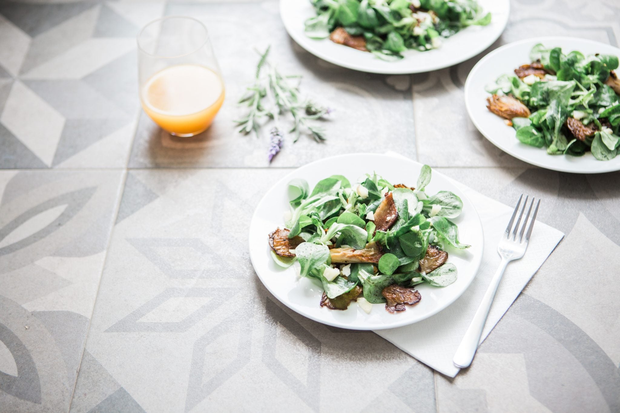 Stuffed portobello mushrooms
 &ndash; Igluu Meal Prep